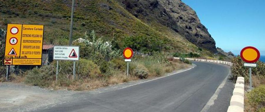 Carretera del Faro de Punta de Teno Carretera del Faro de Punta de Teno